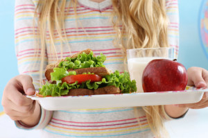 healthy-school-lunch-whole-wheat-sandwich
